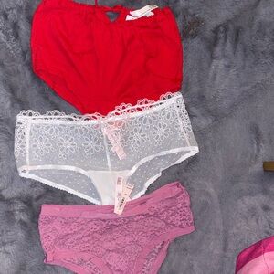 Victorias Secret Panty Bundle NWT Size M
